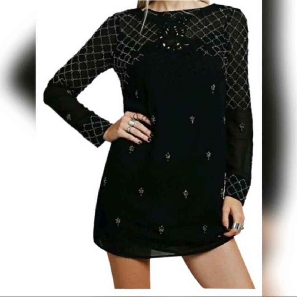 Long Sleeve Shift Dress
